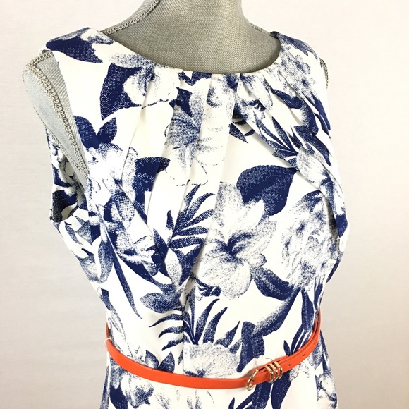 Dress Barn Signature Darby Floral Print Dress 14 - Picture 7 of 8